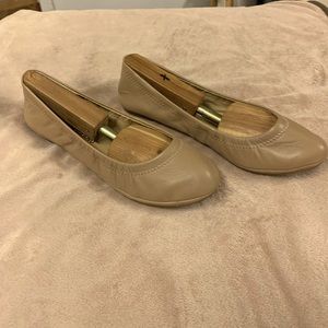 Brand New Lucky Brand ballet flats, size 7